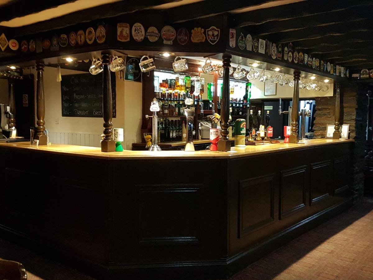 The Cross Oak Inn Blackwood  Esterno foto