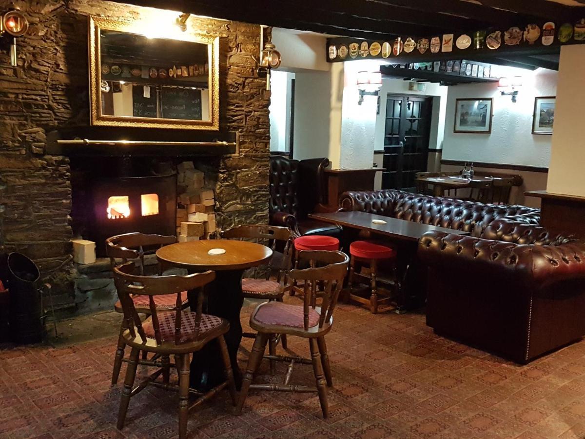 The Cross Oak Inn Blackwood  Esterno foto